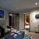 Kyriad Restaurant Centre 3*