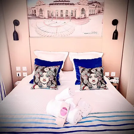 Kyriad Restaurant Centre Hotel