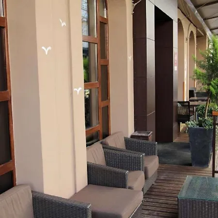 فندق Kyriad Restaurant Centre فيشي