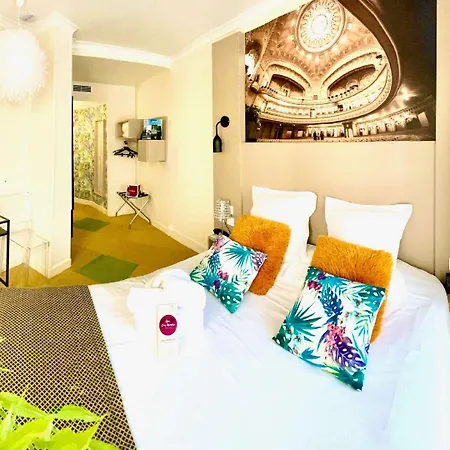 Kyriad Restaurant Centre 3* فيشي