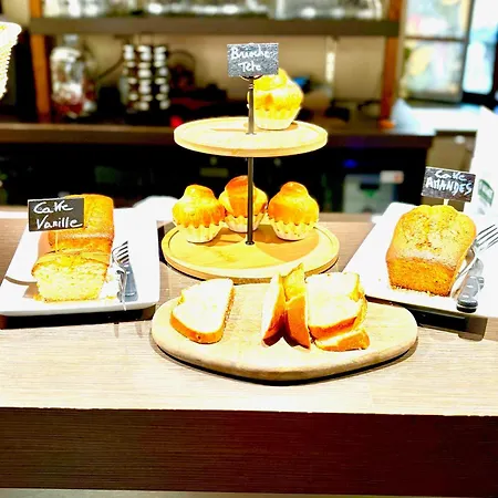 Hotell Kyriad Restaurant Centre