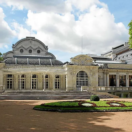 Kyriad Restaurant Centre 3* Vichy