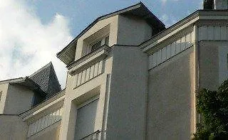 Kyriad Restaurant Centre 3*