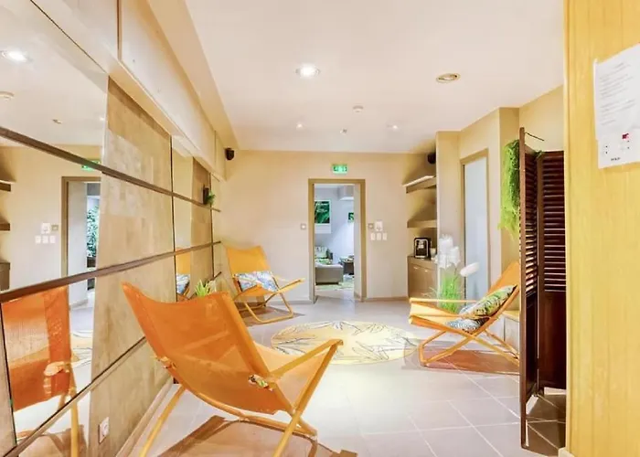 Kyriad Restaurant Centre Hotel Vichy