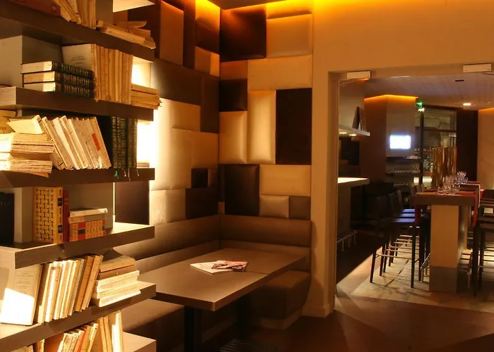 Hotel Kyriad Restaurant Centre Vichy