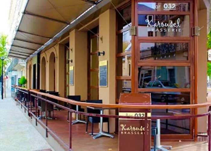 Kyriad Restaurant Centre