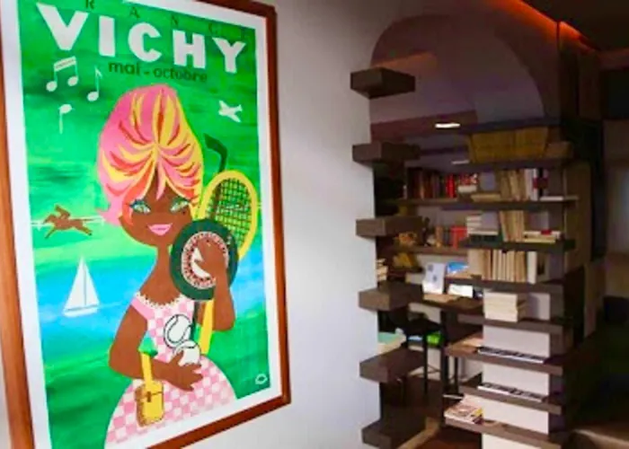 Hotel Kyriad Restaurant Centre 3*