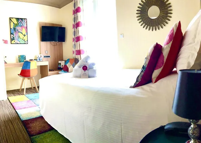 Kyriad Restaurant Centre Hotel 3*