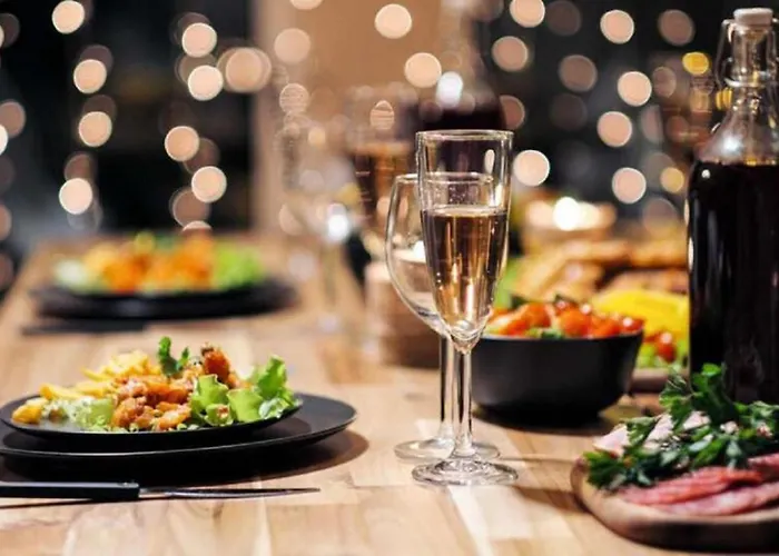 Kyriad Restaurant Centre Hotel 3*