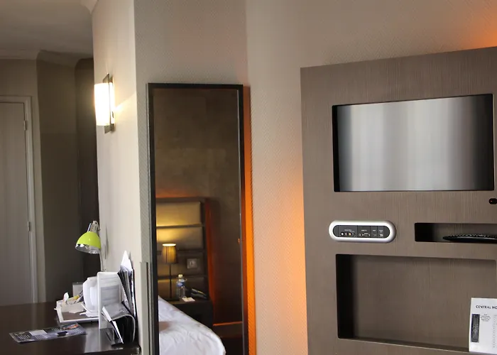 Hotel Kyriad Restaurant Centre Vichy