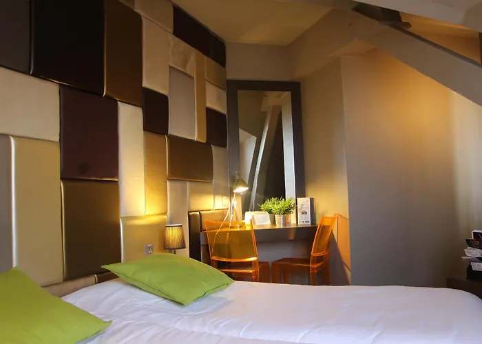 Kyriad Restaurant Centre 3* Vichy