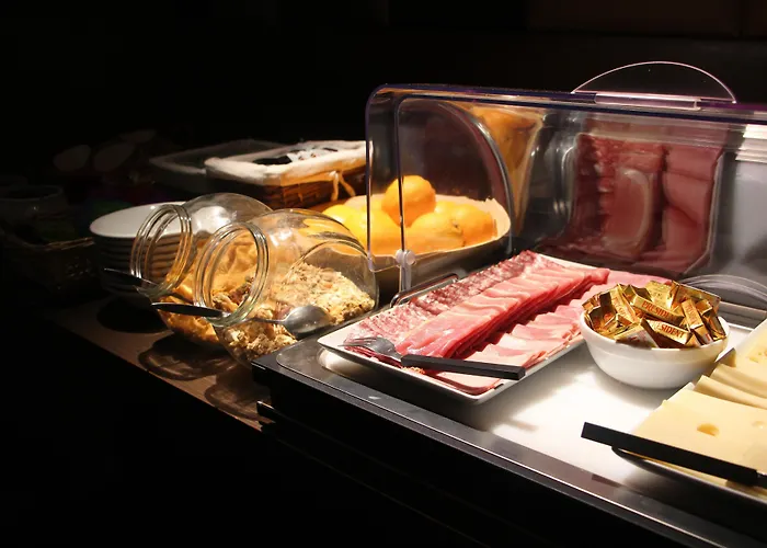 Kyriad Restaurant Centre Vichy